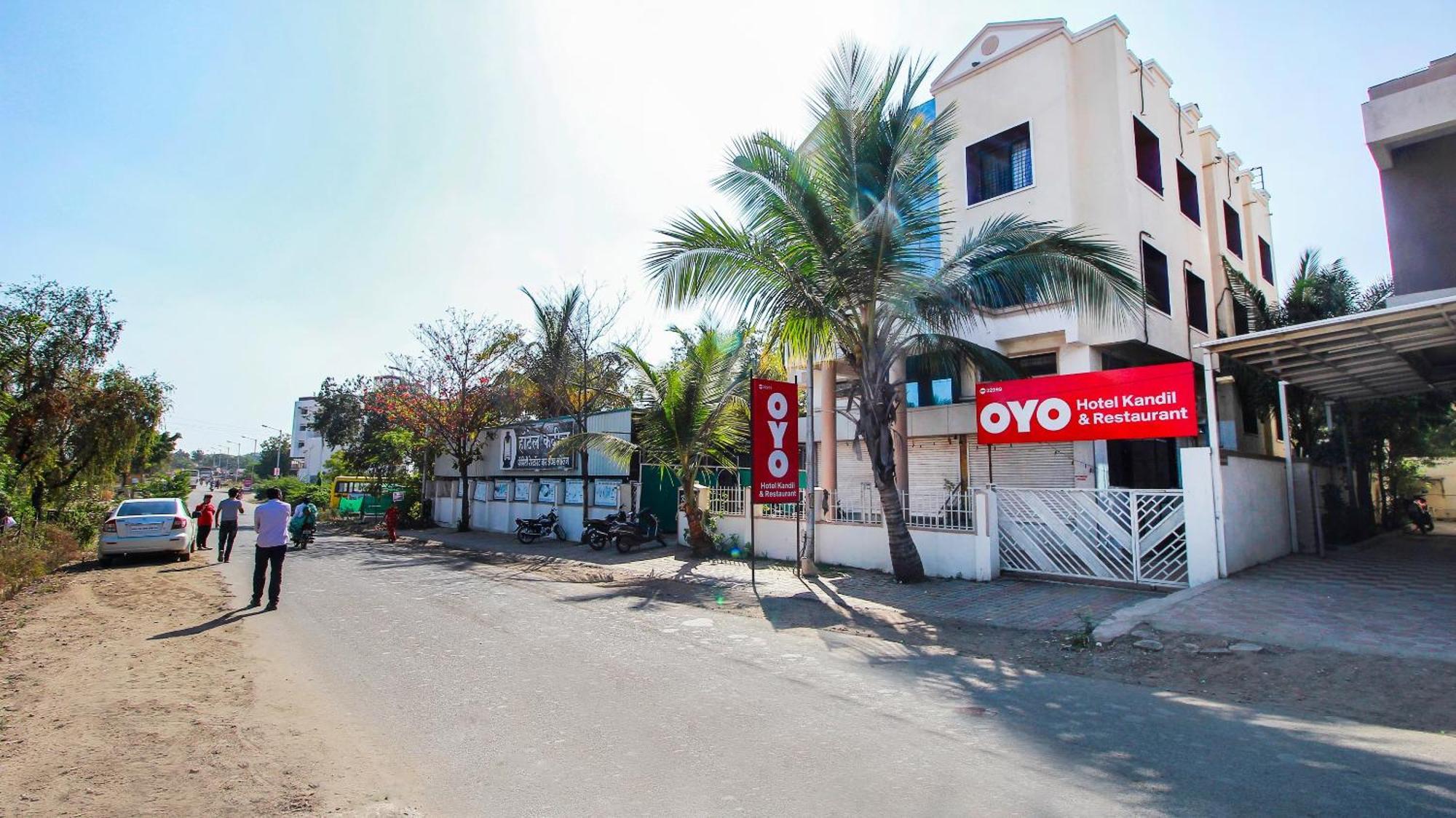 OYO 22999 Hotel Kandil Jogeshwari Exterior foto